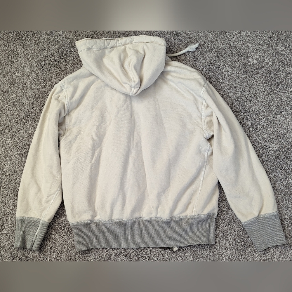 Walt Disney Hoodie Size S. - Picture 7 of 9